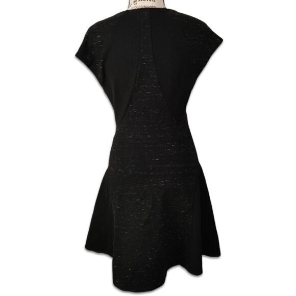 Aritzia Wilfred black panels Fit & Flare Cap Sleeve Dress sz 8 Skater - Picture 2 of 9